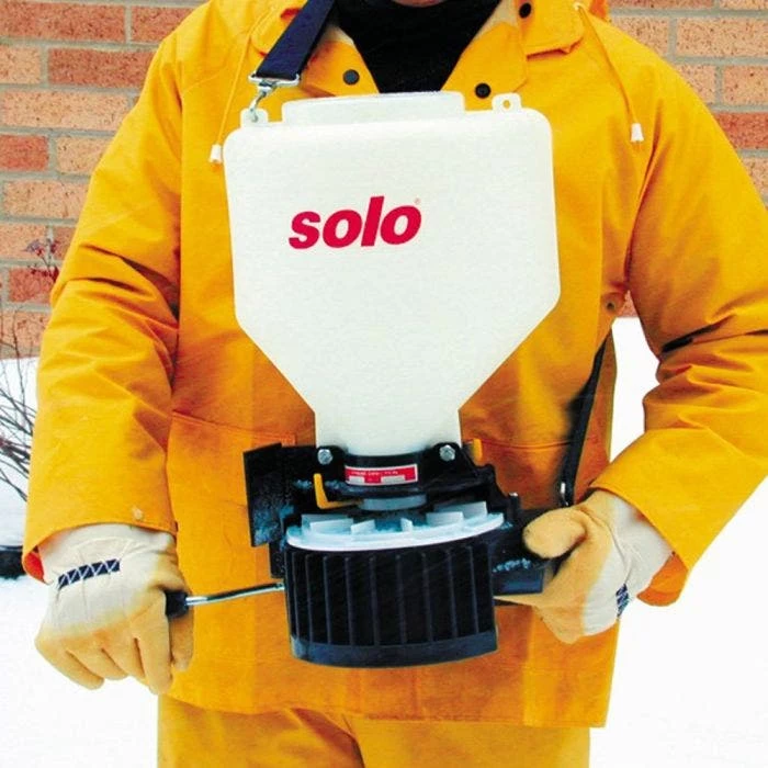 Solo Hand Crank Spreader With 20 Lb Poly Hopper 4 Solo Hand Crank Spreader With 20 Lb Poly Hopper - Image 2