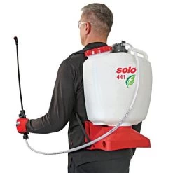 Solo 4 1/2 Gallon Battery Powered Backpack Sprayer For Home & Farm (SOLO 441) -Garden Home 424l 2