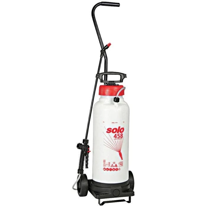 Solo 3-Gallon Professional Rollabout Sprayer 3 Solo 3-Gallon Professional Rollabout Sprayer