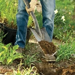 Leonard Full-Strap Diamond-Point Spade With Straight Handle -Garden Home a13dl 3