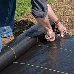 3.2oz Premium Woven Ground Cover 15ft (Folded) X 300ft -Garden Home gc123 live cutting 5.2.23 1 1