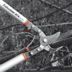 Bahco Professional Orchard Loppers, 1.75-inch Cutting Capacity 9 Bahco Professional Orchard Loppers, 1.75-inch Cutting Capacity -Garden Home p16075 3