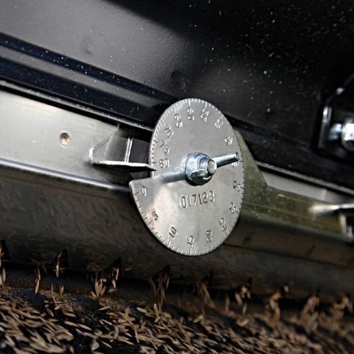 Spyker 120lb Drop Spreader 6 Spyker 120lb Drop Spreader - Image 5