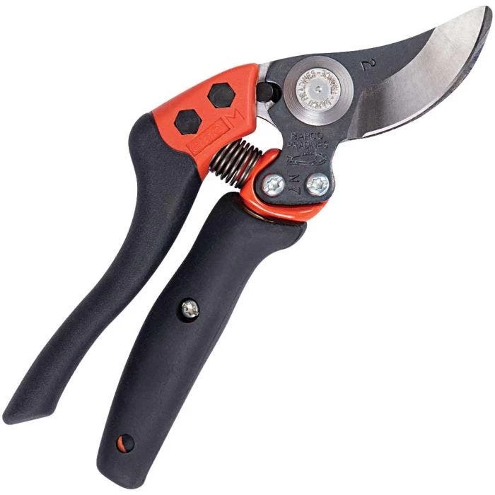 Bahco Professional Ergonomic Pruners With Revolving Handle, 0.75-inch Cutting Capacity 6 Bahco Professional Ergonomic Pruners With Revolving Handle, 0.75-inch Cutting Capacity - Image 4